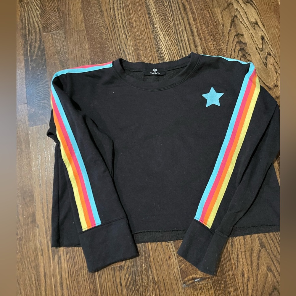 Cropped star sweatshirt size small